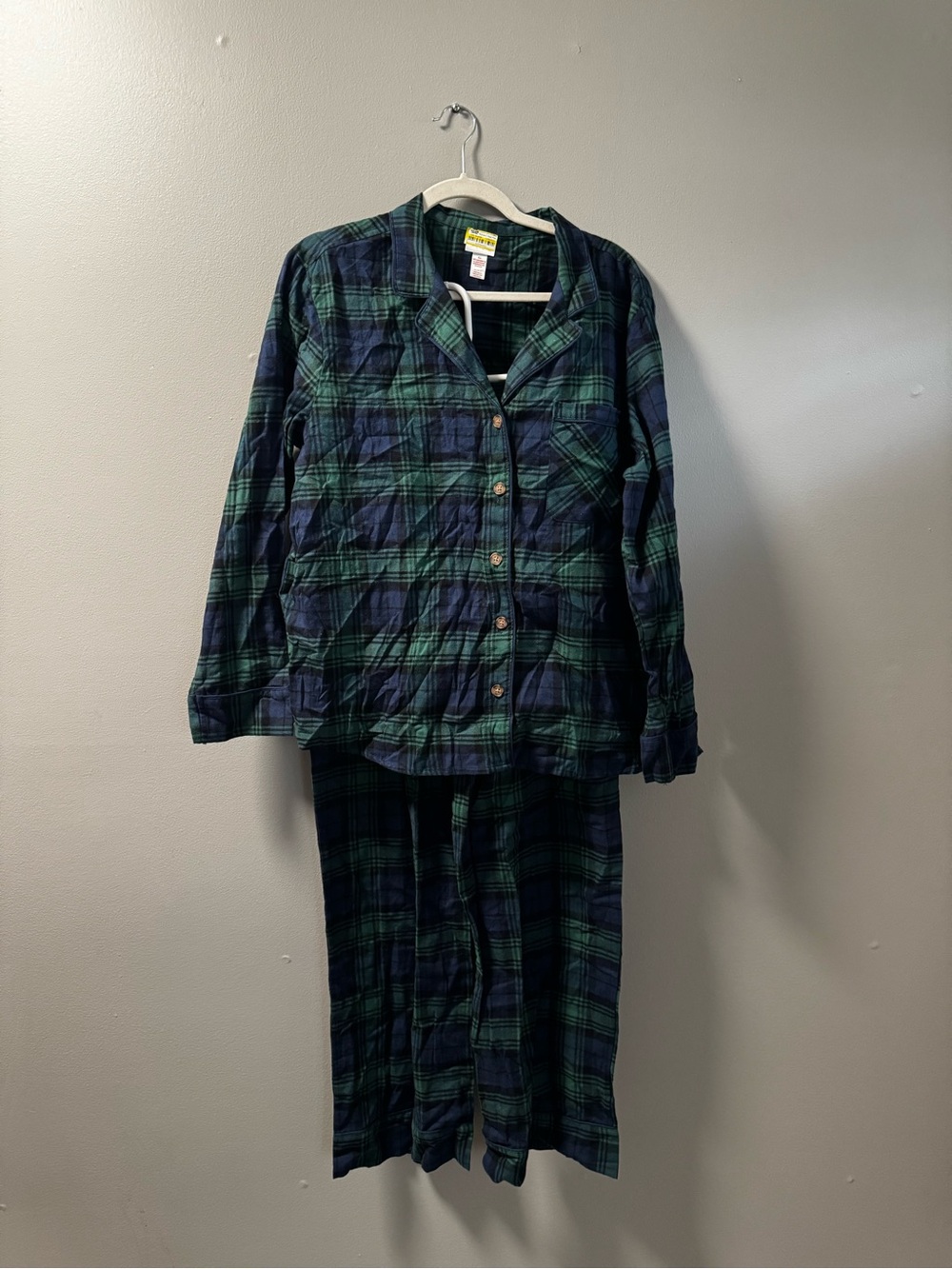Women’s XL Wondershop Green & Navy Plaid Pajama Set